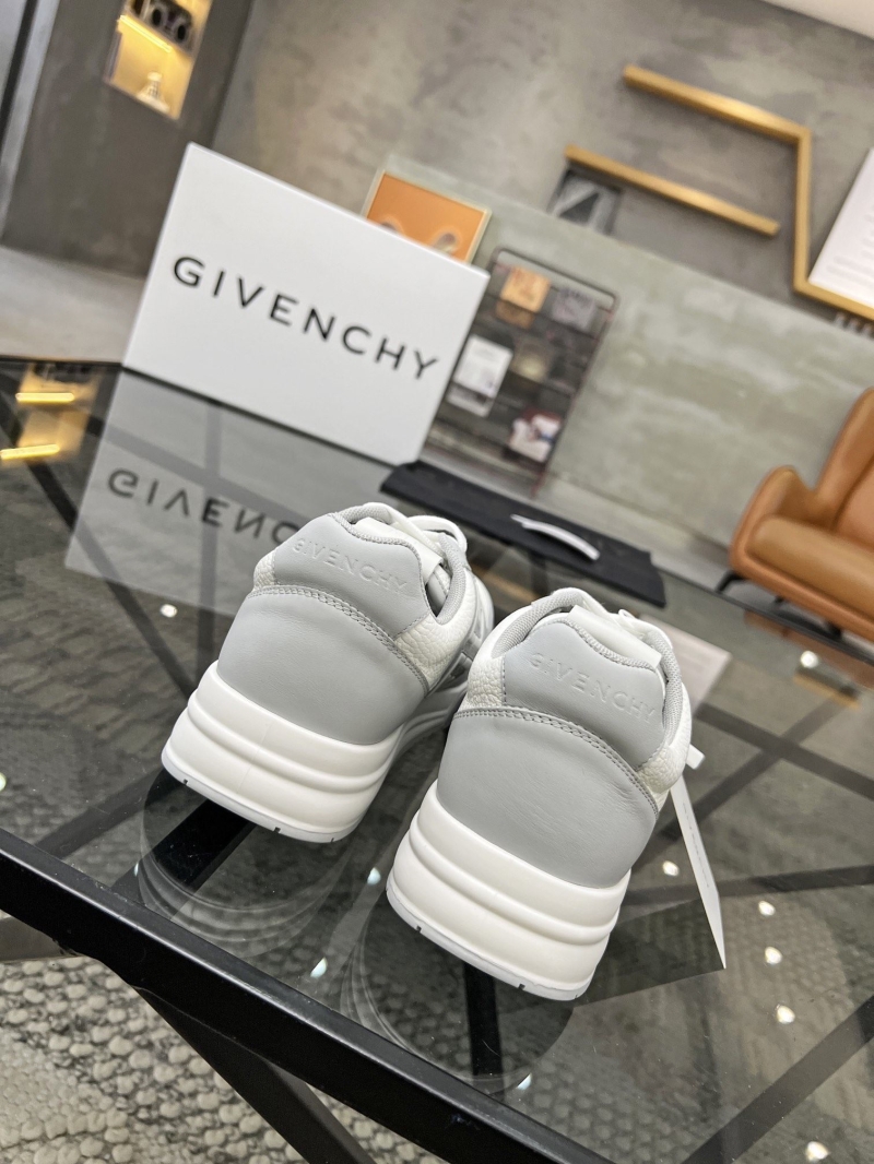 Givenchy Sneakers